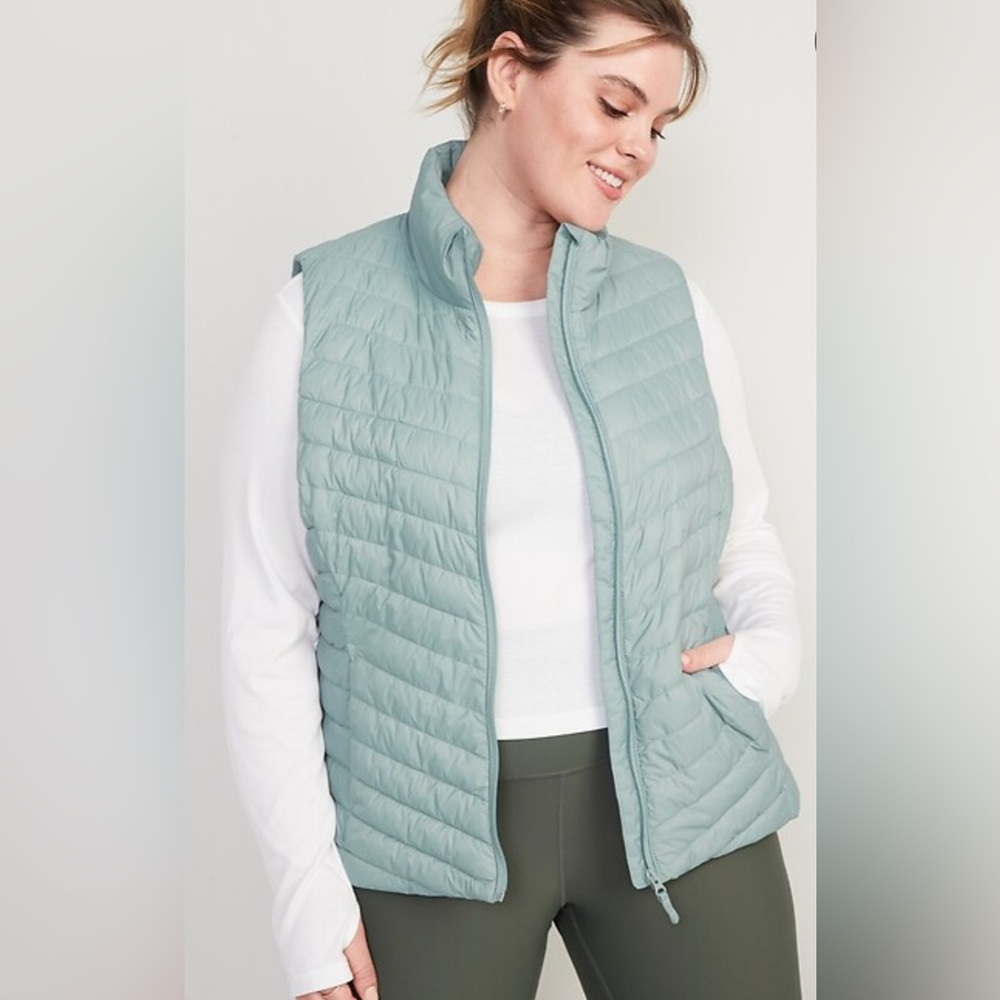 NEW Old Navy Water-Resistant Narrow-Channel Puffer Vest 3X $45